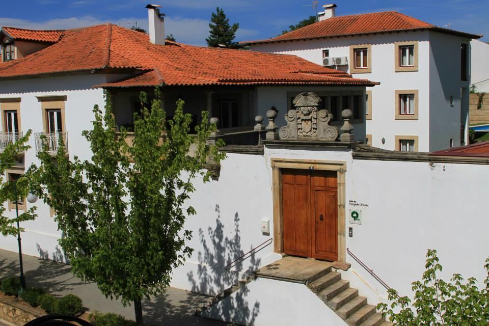Отель Solar Do Morgado Oliveira Маседу-ди-Кавалейруш Экстерьер фото